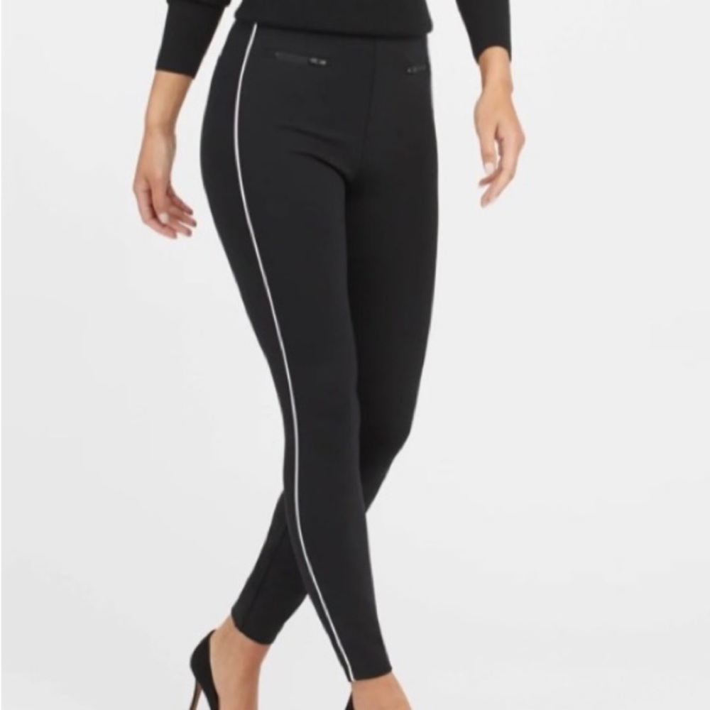 SPANX Classic Black The Perfect Pant Piped Ankle Skinny Pants Size M